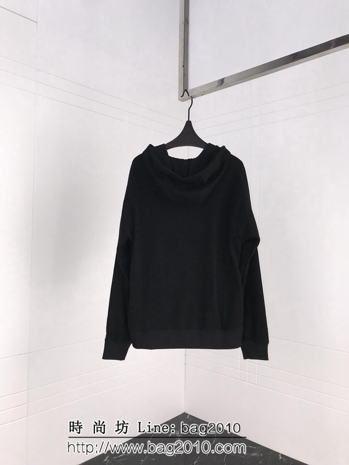 FENDI芬迪 18FW秋冬官網新款 黑色帽衫 純棉薄款 黃色LOGO帽衫 情侶款 ydi1926